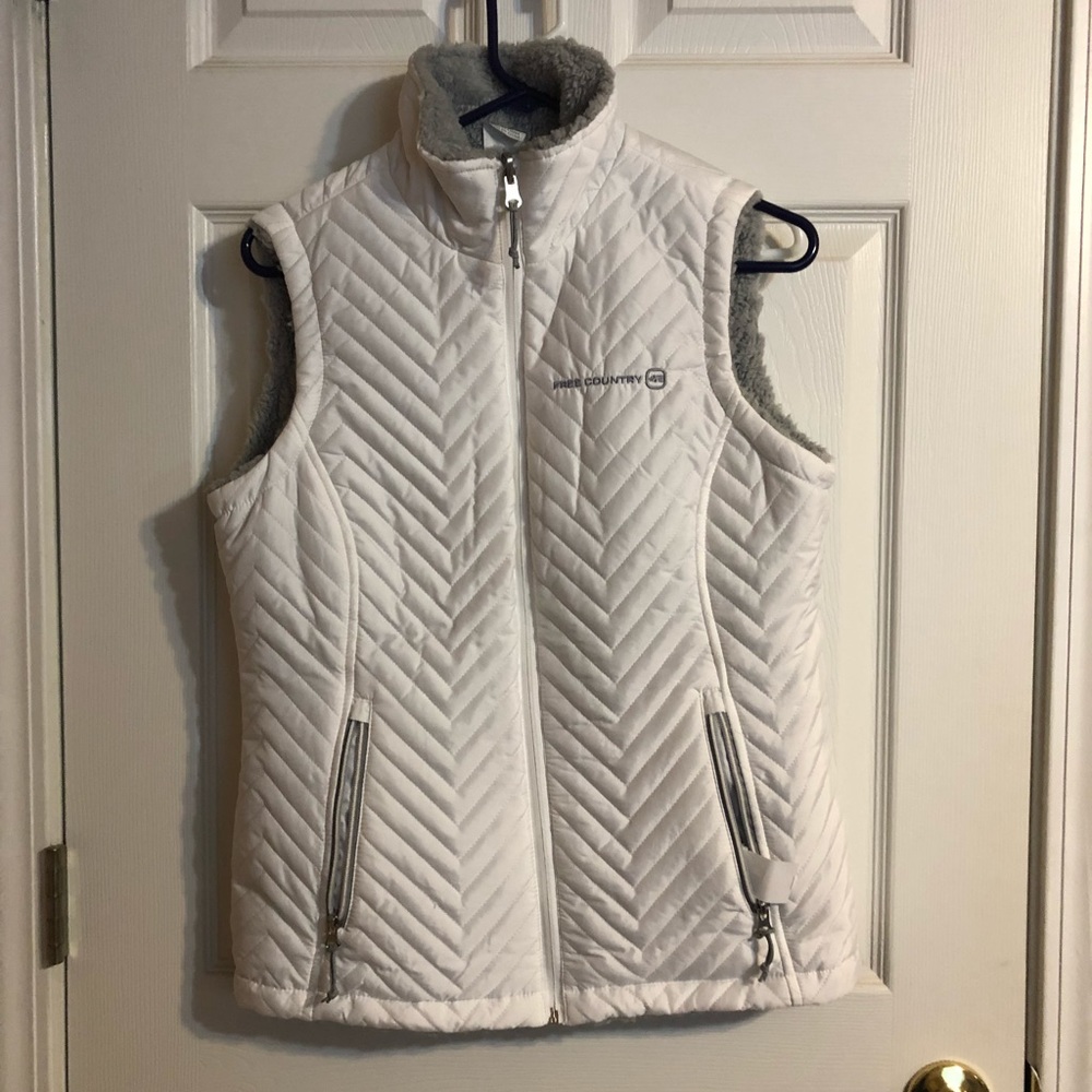 Free country Sherpa lined vest